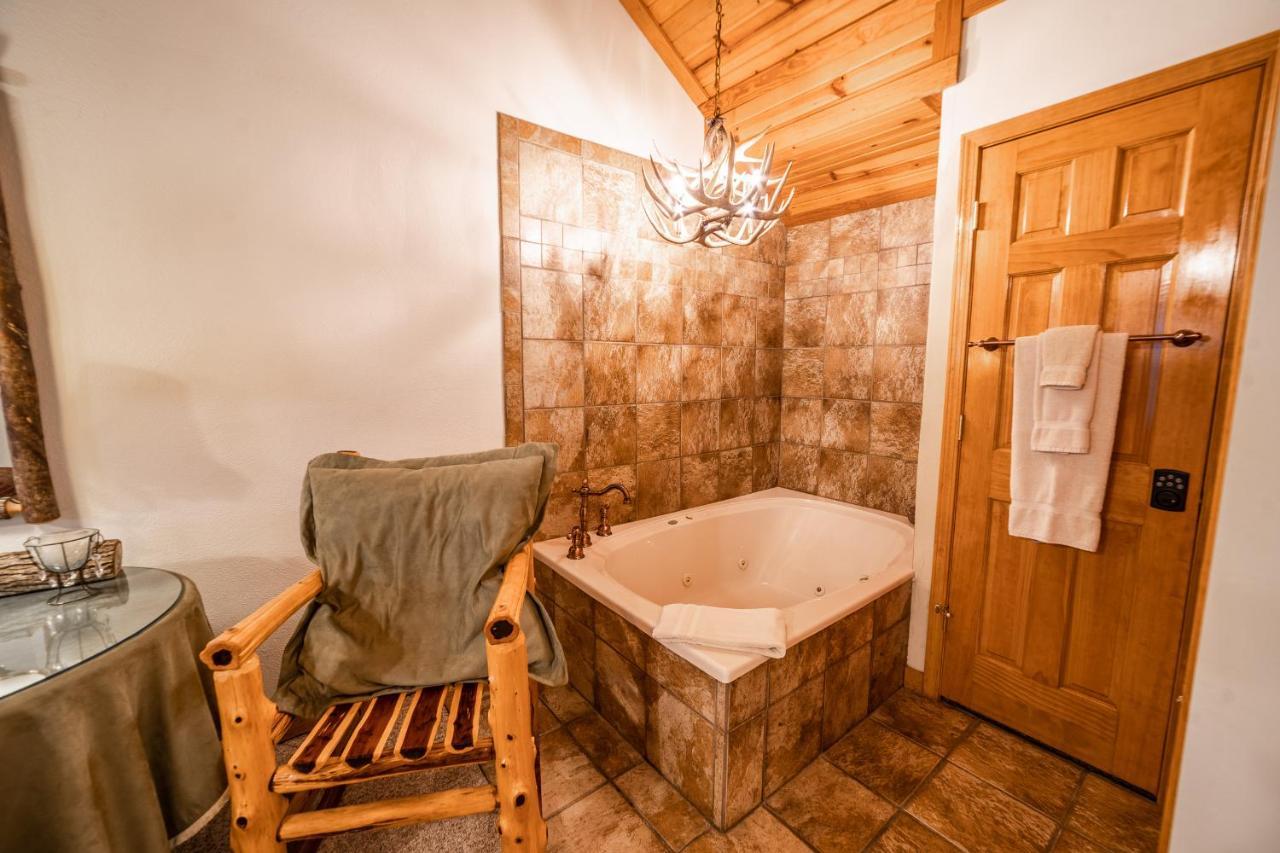 Cabins At Grand Mountain Бренсън Екстериор снимка