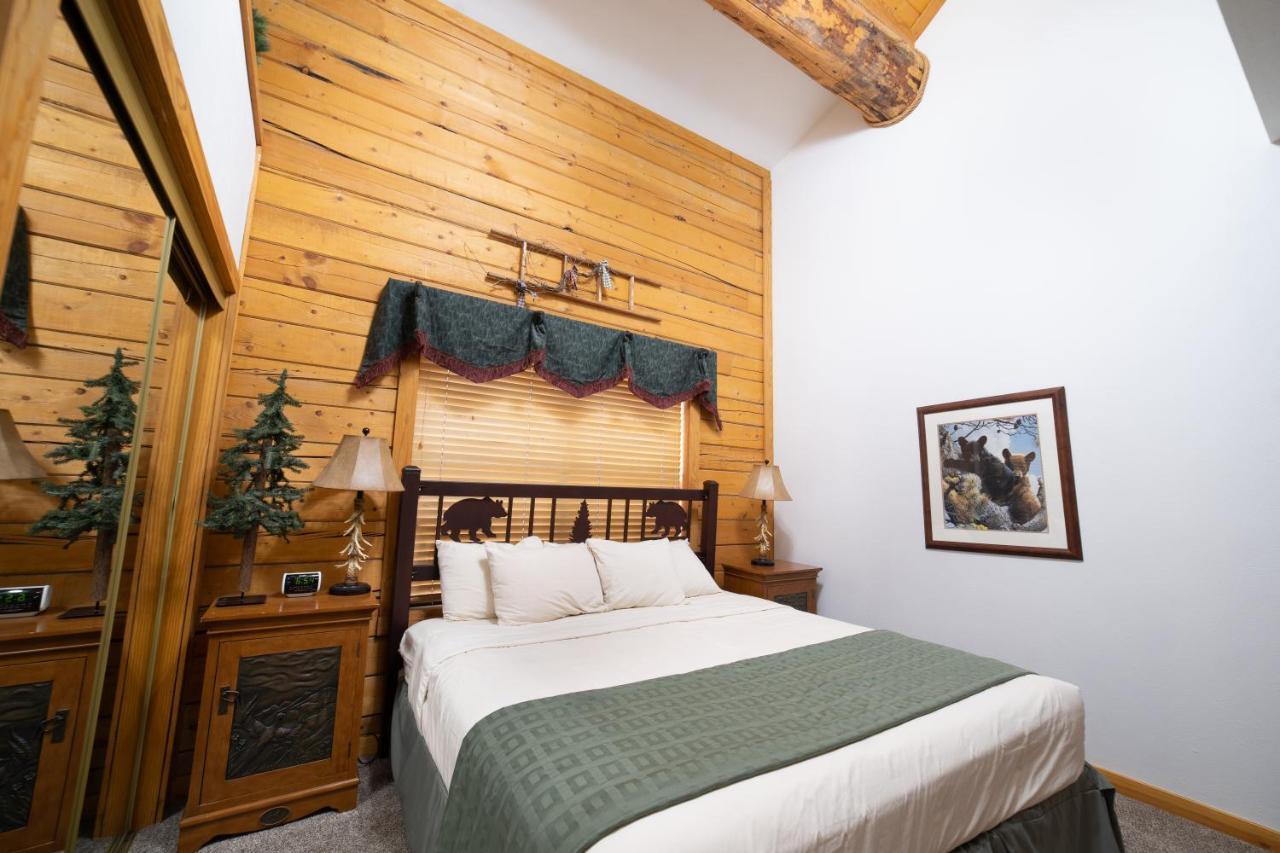 Cabins At Grand Mountain Бренсън Екстериор снимка